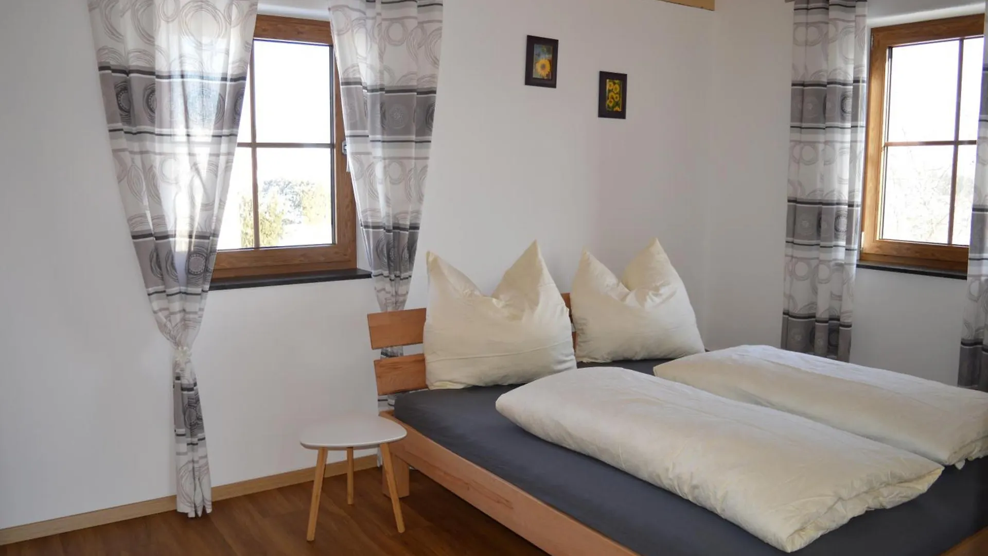 Ferienwohnung Bei Familie Grundl Tacherting